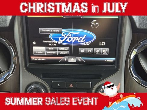 Used 2016 Ford F250 Lariat w/ Lariat Ultimate Package AWD/4WD image 18