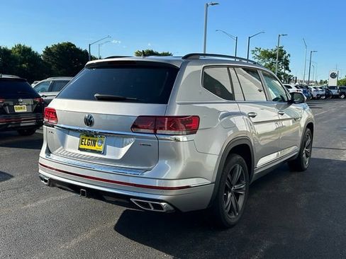 Used 2021 Volkswagen Atlas SE w/ Towing Package AWD/4WD image 3