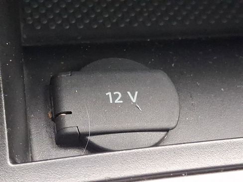 Used 2022 Volkswagen Passat 2.0T image 24