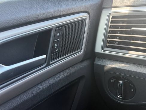 Used 2019 Volkswagen Atlas SE AWD/4WD image 23