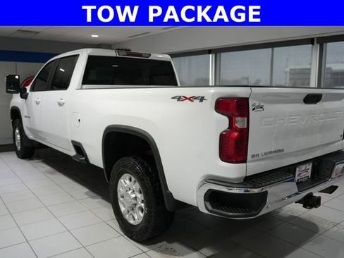 Used 2020 Chevrolet Silverado 3500 LT w/ Convenience Package image 4