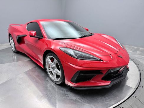 Used 2020 Chevrolet Corvette Stingray Preferred Cpe w/ 2LT Preferred Equipment Group image 3