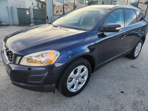 Used 2013 Volvo XC60 3.2 image 3
