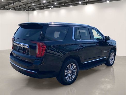 Used 2022 GMC Yukon SLT w/ SLT Premium Package AWD/4WD image 7