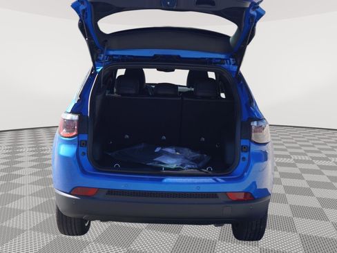 New 2026 Jeep Compass Limited image 6