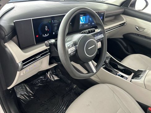 Used 2026 Hyundai Tucson SEL FWD image 12
