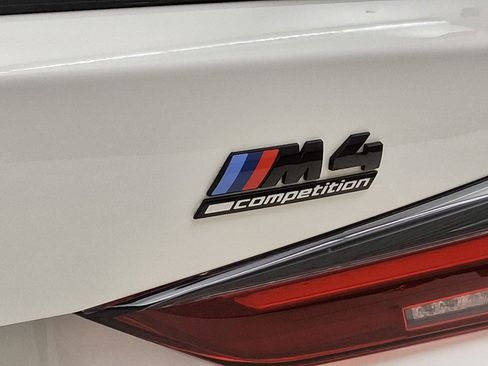Used 2023 BMW M4 Competition w/ M Driver's Package image 21
