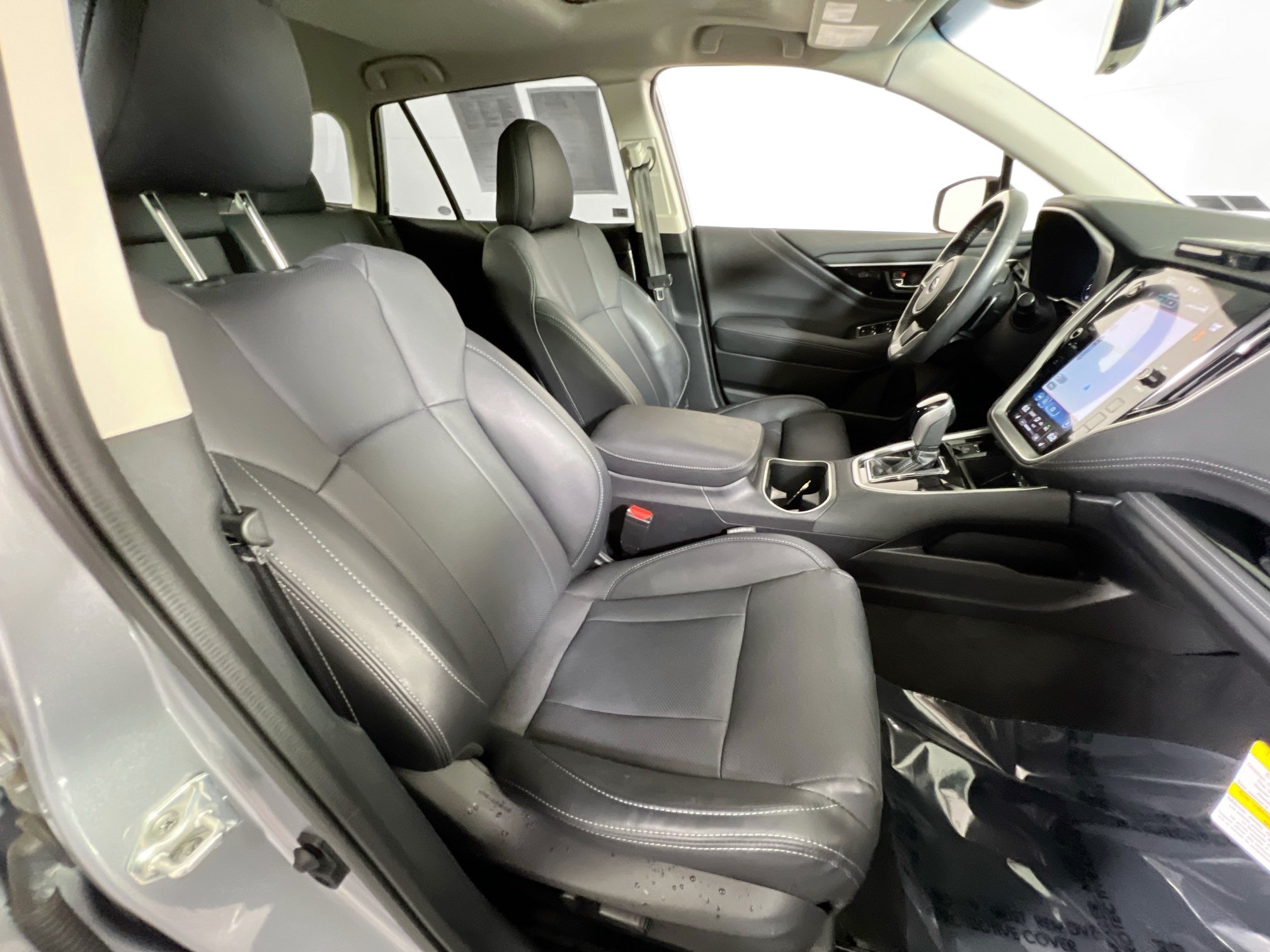Used 2022 Subaru Outback Limited w/ Popular Package #2 AWD/4WD image 29