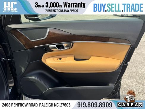 Used 2016 Volvo XC90 T6 Momentum w/ Momentum Plus Package AWD/4WD image 22