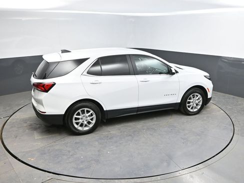 Used 2024 Chevrolet Equinox LT image 27
