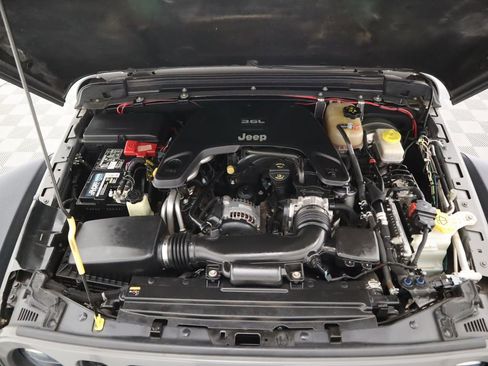 Used 2020 Jeep Wrangler Unlimited Rubicon image 30