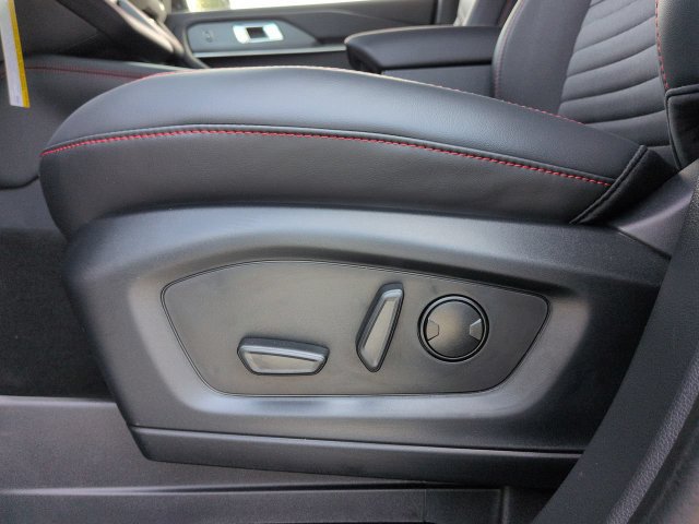 New 2027 Ford Explorer ST-Line RWD image 19