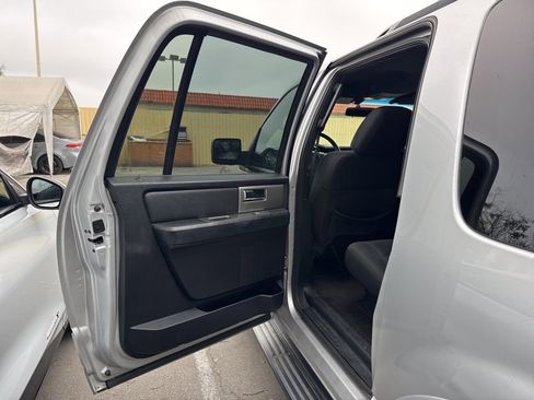 Certified 2017 Ford Expedition EL XLT image 12