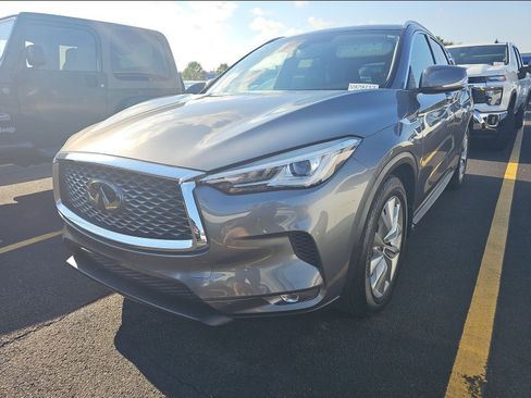 Used 2021 INFINITI QX50 Luxe FWD image 3