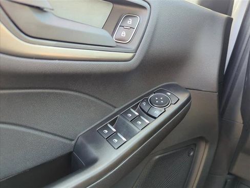 New 2025 Ford Escape Active w/ Cold Weather Package image 17