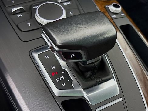 Used 2018 Audi Q5 2.0T Premium Plus w/ Premium Plus Package image 20