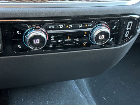 New 2026 GMC Sierra 1500 SLE w/ Preferred Package image 20