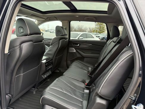 Certified 2026 Acura MDX SH-AWD w/ Advance Package image 7