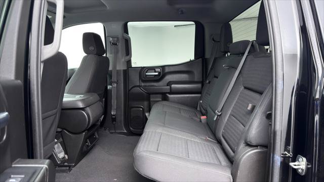 Used 2023 Chevrolet Silverado 1500 Custom RWD image 17