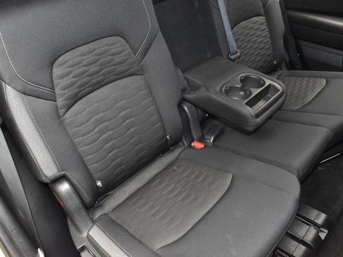 Used 2025 Nissan Pathfinder SV AWD/4WD image 29