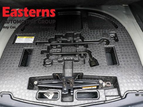 Used 2023 Toyota Camry SE image 21