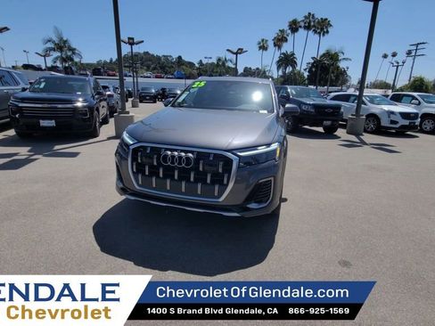 Used 2025 Audi Q7 3.0T Premium Plus w/ Premium Plus Package AWD/4WD image 4