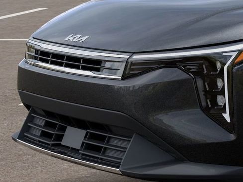 New 2026 Kia K4 EX image 17