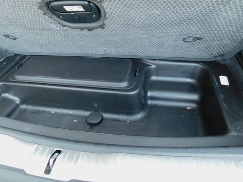 Used 2023 Jeep Grand Cherokee L Summit image 15