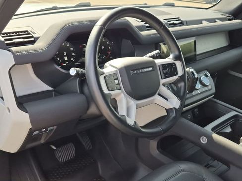 Certified 2023 Land Rover Defender 110 SE AWD/4WD image 2