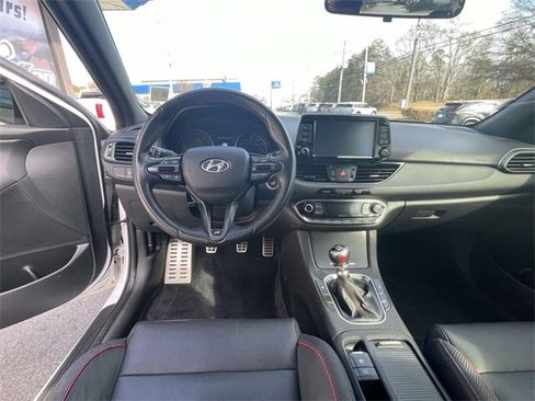 Used 2019 Hyundai Elantra GT N Line image 12