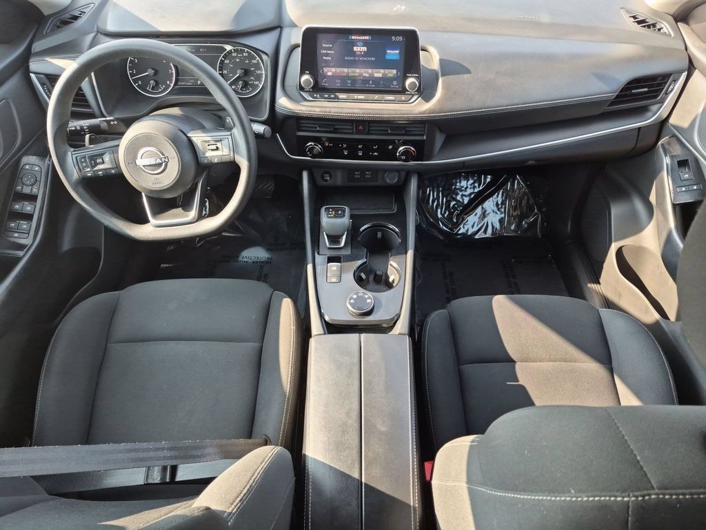 Used 2024 Nissan Rogue S AWD/4WD image 28