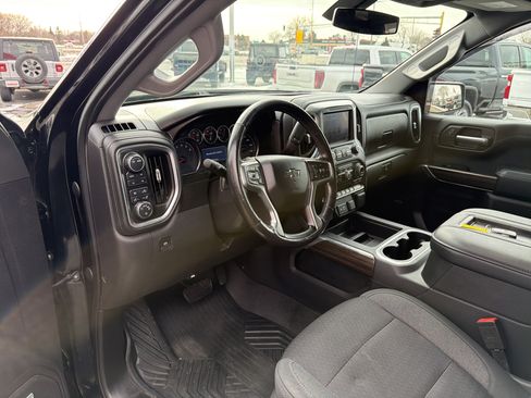 Used 2021 Chevrolet Silverado 1500 LT Trail Boss w/ Convenience Package II image 10