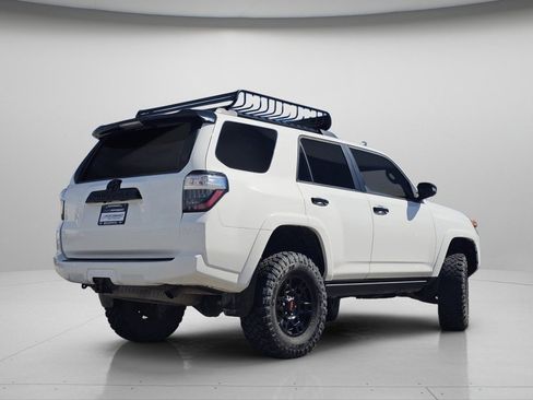 Used 2021 Toyota 4Runner Venture w/ Moonroof Package image 26