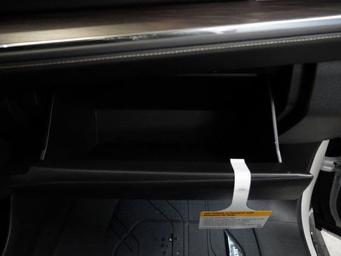 New 2025 Chevrolet Suburban Premier AWD/4WD image 62