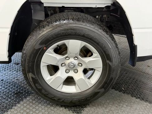 Certified 2024 RAM 1500 Big Horn AWD/4WD image 15