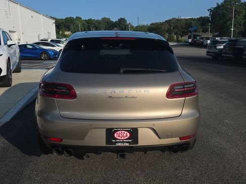 Used 2016 Porsche Macan Turbo AWD/4WD image 3