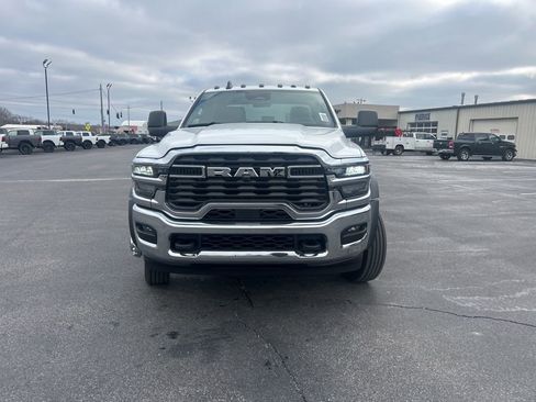 New 2026 RAM 5500 Tradesman w/ Chrome Appearance Group AWD/4WD image 10