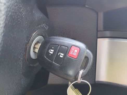 Certified 2020 Toyota Tacoma SR5 image 26