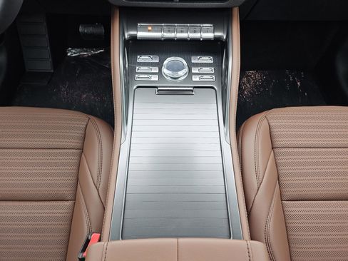 New 2026 Lincoln Nautilus Reserve image 18