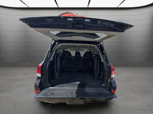 Used 2016 Toyota Land Cruiser w/ Four Season Floor Mat Package image 31