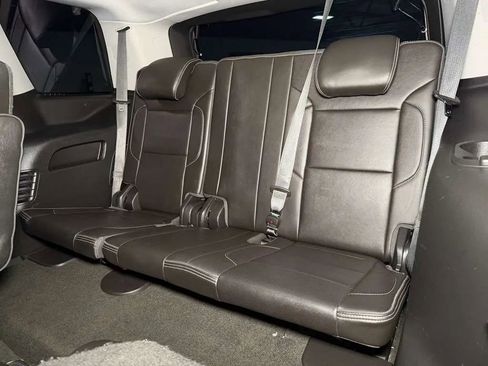 Used 2018 GMC Yukon Denali RWD image 16