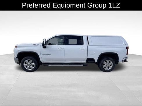 Used 2022 Chevrolet Silverado 2500 LTZ w/ LTZ Premium Package AWD/4WD image 4