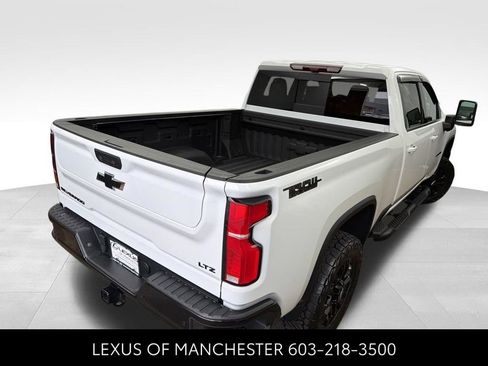 Used 2025 Chevrolet Silverado 2500 LTZ w/ Trail Boss Package AWD/4WD image 6