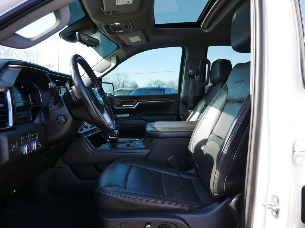 Used 2023 GMC Sierra 1500 Denali w/ Denali Reserve Package AWD/4WD image 15