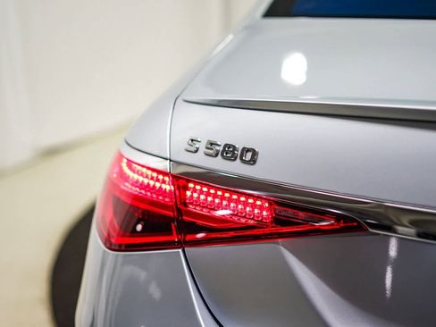 Certified 2023 Mercedes-Benz S 580 S 580 image 10