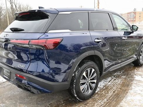 Used 2023 INFINITI QX60 Pure image 5