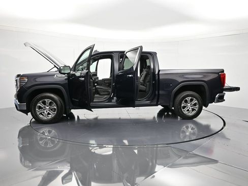 Certified 2024 GMC Sierra 1500 SLT image 46