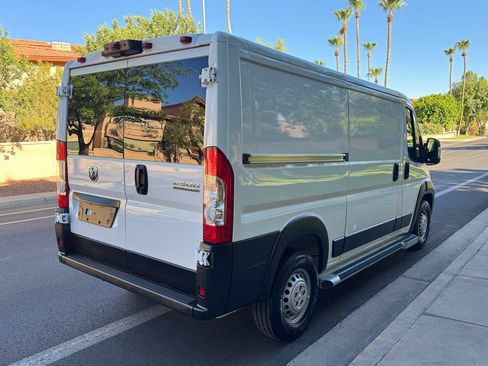 Used 2025 RAM ProMaster 2500 w/ U-Haul Equipment Group FWD image 5