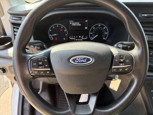 Used 2020 Ford Transit 250 Low Roof RWD image 12