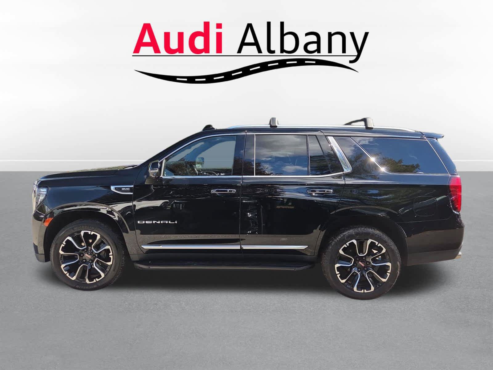 Used 2022 GMC Yukon Denali AWD/4WD image 7